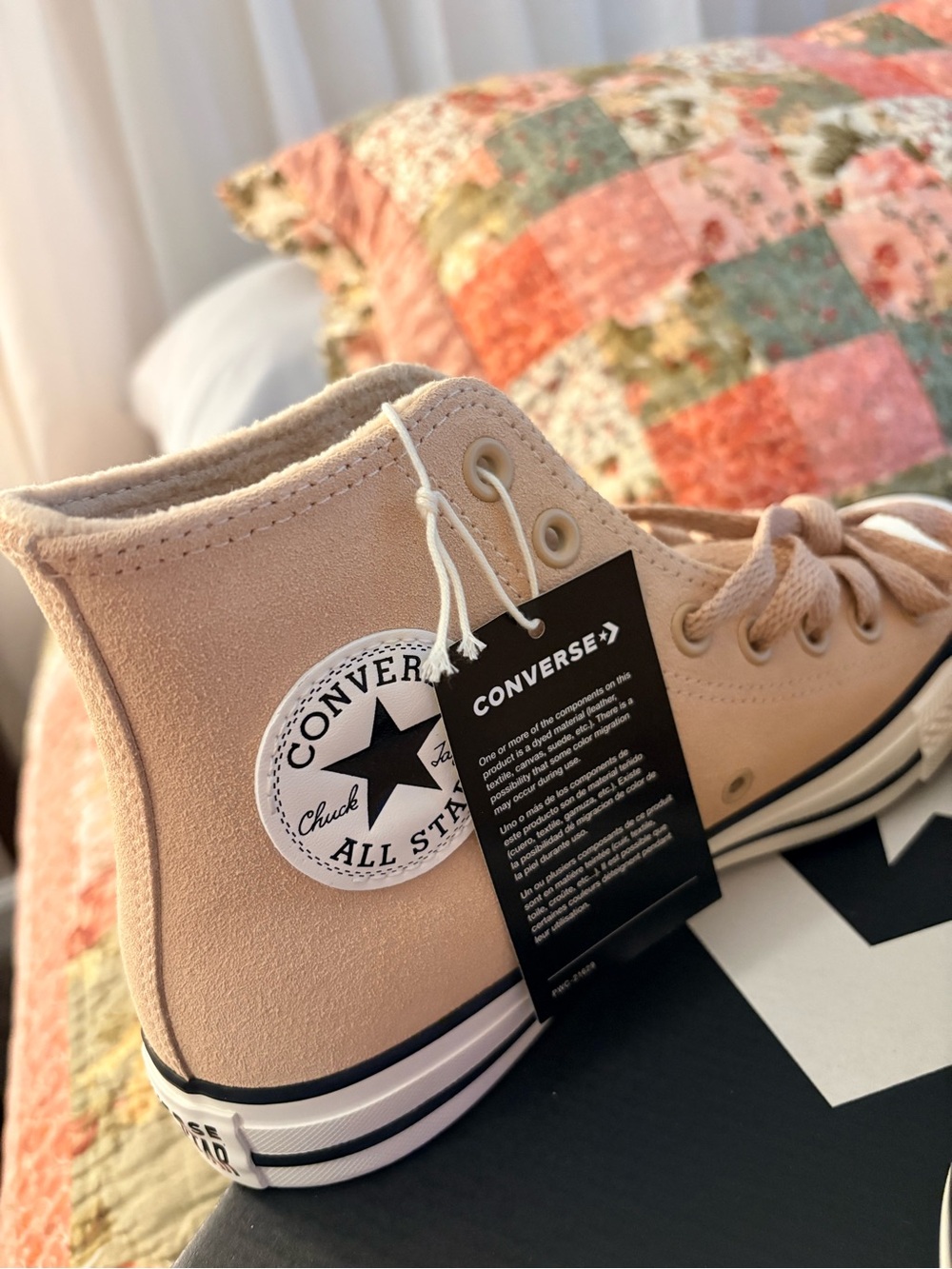 Women’s high top converse